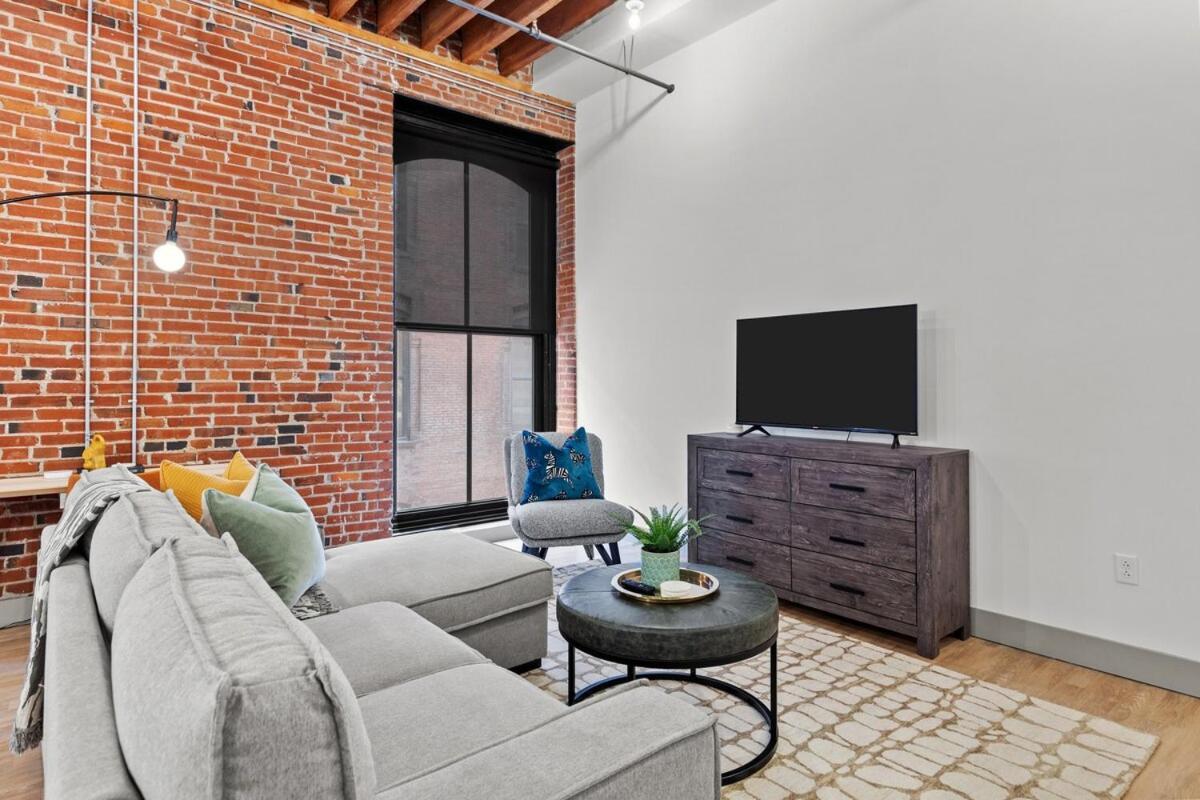 Stylish Riverfront Loft - Walkable Saint Louis Exteriér fotografie